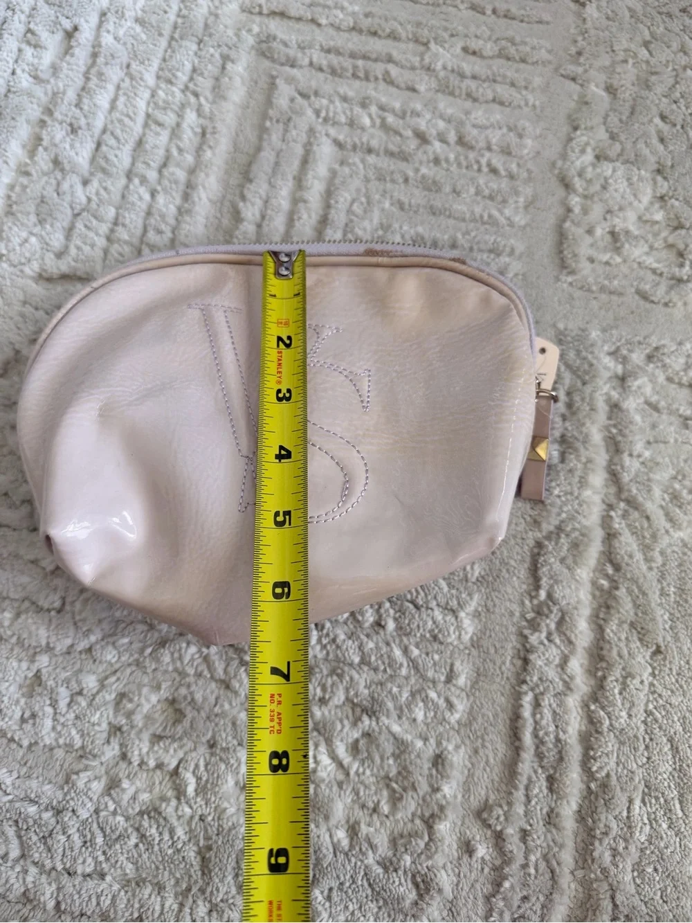 Victoria's Secret Cream Patent Cosmetic Pouch new with tags